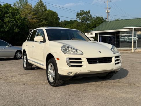 Used 2009 Porsche Cayenne AWD/4WD image 1