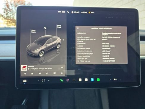 Used 2024 Tesla Model Y 2WD image 52