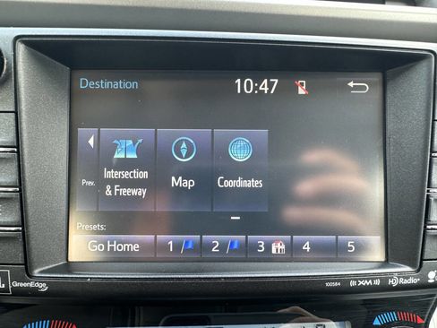 Used 2016 Toyota RAV4 Limited AWD/4WD image 28