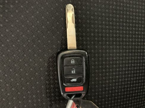 Used 2022 Honda HR-V LX image 27