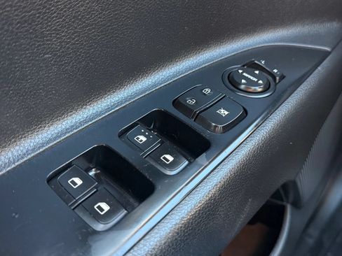 Used 2020 Kia Rio S FWD image 23