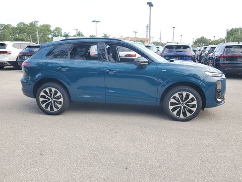 New 2026 Audi Q3 quattro 2.0T AWD/4WD image 4