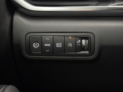 New 2027 GMC Terrain Elevation w/ Elevation Premium Package FWD image 21