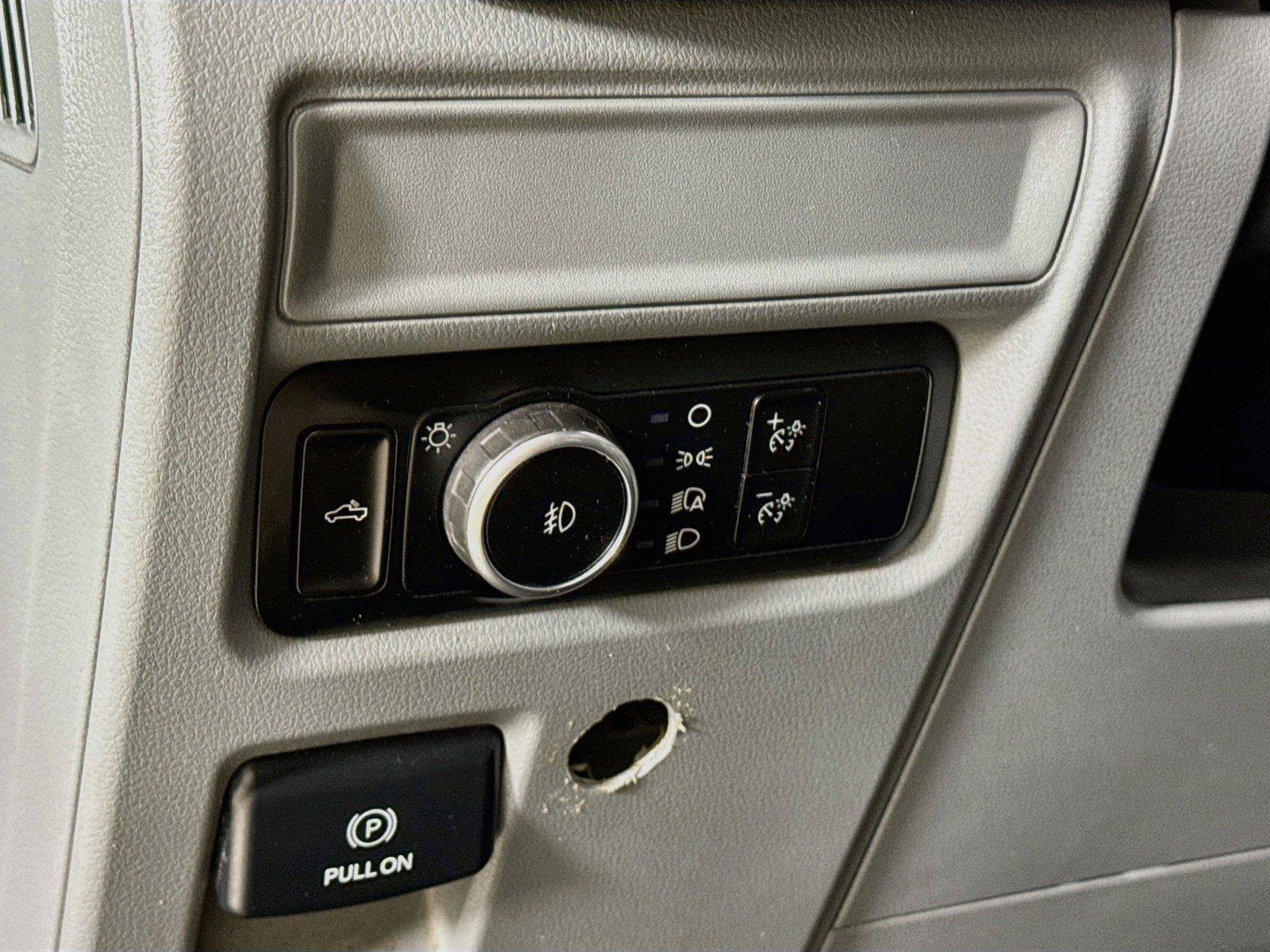 Used 2024 Ford F150 XLT AWD/4WD image 14