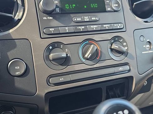 Used 2008 Ford F250 XLT AWD/4WD image 16