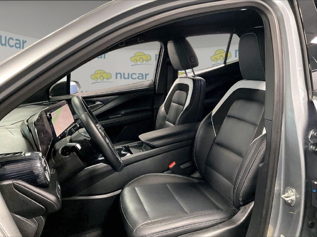 Used 2024 Chevrolet Blazer EV LT AWD/4WD image 10