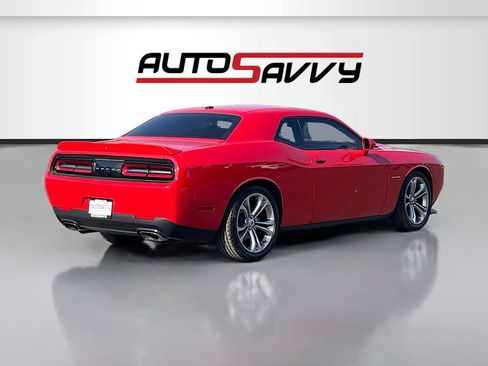 Used 2021 Dodge Challenger R/T RWD image 7