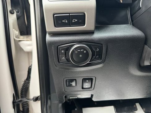 Used 2017 Ford F350 Lariat w/ Lariat Ultimate Package image 25