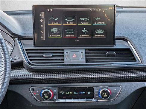 Used 2022 Audi SQ5 Premium image 13