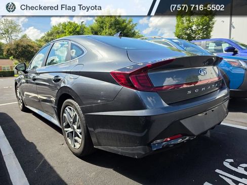 Used 2023 Hyundai Sonata SEL w/ Preferred Accessory Package FWD image 4