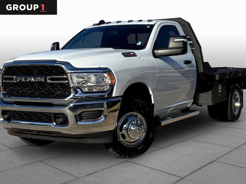 Used 2024 RAM 3500 Tradesman w/ Chrome Appearance Group AWD/4WD image 1