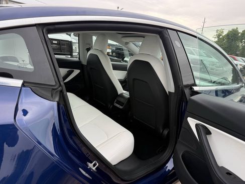 Used 2018 Tesla Model 3 Long Range AWD/4WD image 15
