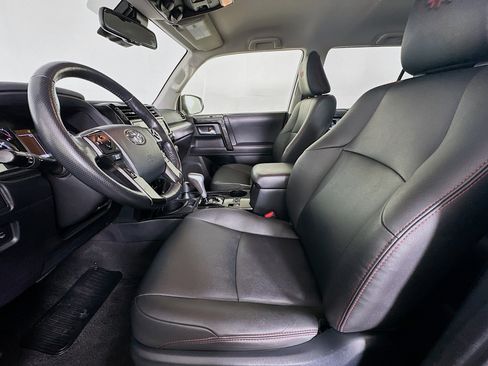 Used 2024 Toyota 4Runner TRD Off-Road Premium image 13