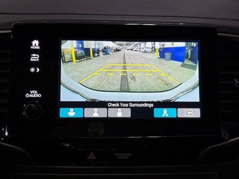 Used 2023 Honda Passport EX-L image 32