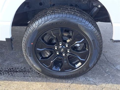 Certified 2022 Ford F150 XLT w/ Equipment Group 302A High image 5