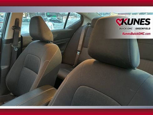 Used 2023 Nissan Altima 2.5 SV image 17