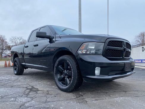 Used 2018 RAM 1500 Express w/ Express Value Package image 28
