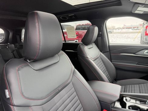 New 2026 Ford Explorer ST-Line w/ ST-Line Street Pack AWD/4WD image 20