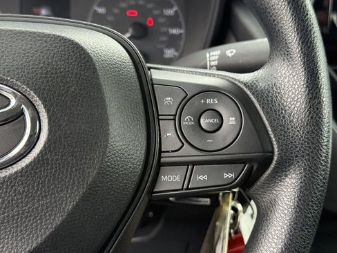 Certified 2024 Toyota Corolla LE image 22