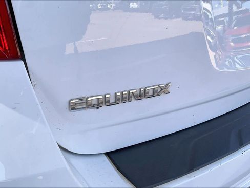 Used 2017 Chevrolet Equinox LS image 11