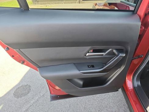 Used 2024 MAZDA CX-50 AWD 2.5 S w/ Premium Package image 22