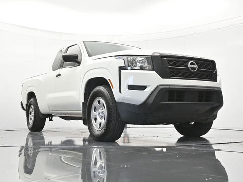 Used 2022 Nissan Frontier S RWD image 36