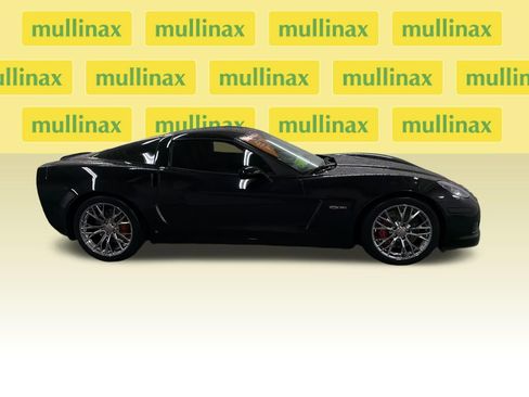 Used 2007 Chevrolet Corvette Z06 w/ Preferred Equipment Group RWD image 2