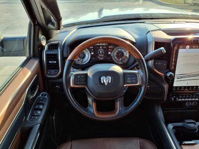 Used 2022 RAM 3500 Limited AWD/4WD image 18