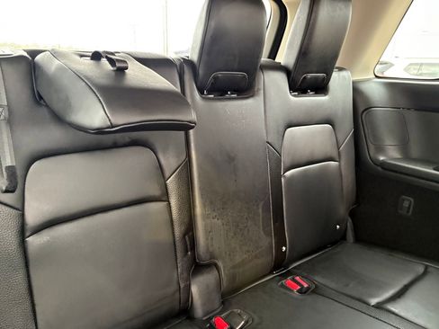 Certified 2025 Nissan Pathfinder SL image 37