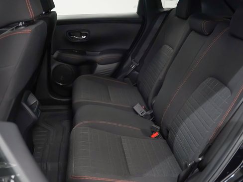 Used 2023 Honda HR-V Sport image 17