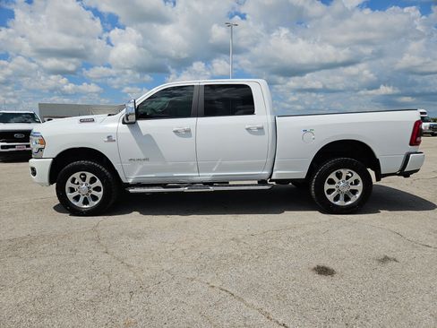 Used 2023 RAM 2500 Laramie AWD/4WD image 4