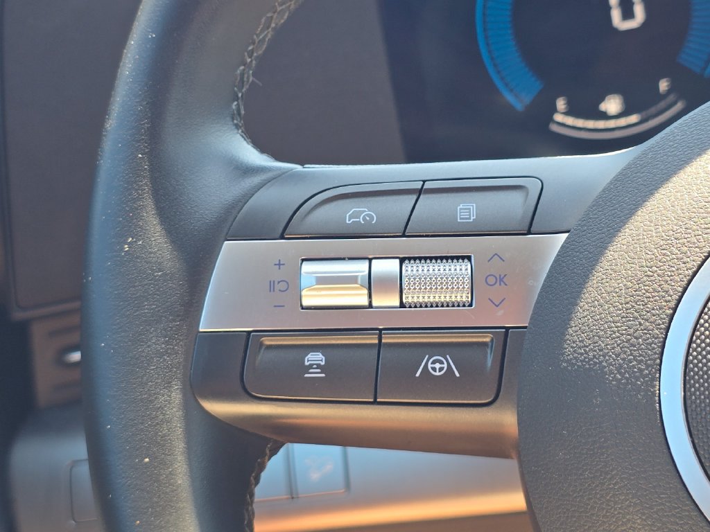 Used 2026 Hyundai Kona SEL Sport FWD image 22