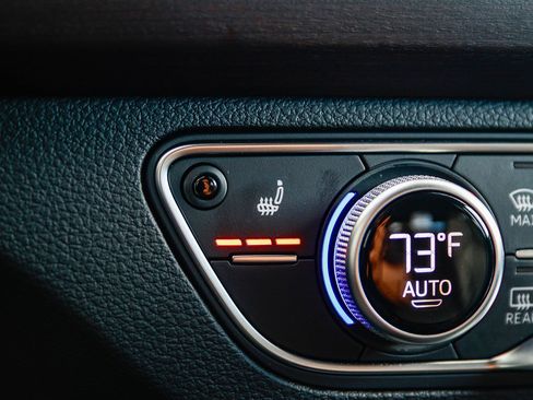 Certified 2023 Audi Q5 e Premium w/ Convenience Package image 27