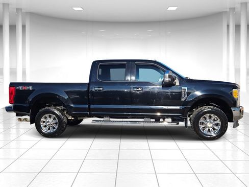 Used 2017 Ford F350 Lariat w/ Lariat Ultimate Package image 2