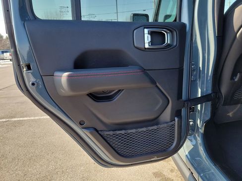 New 2026 Jeep Wrangler Unlimited Rubicon image 12