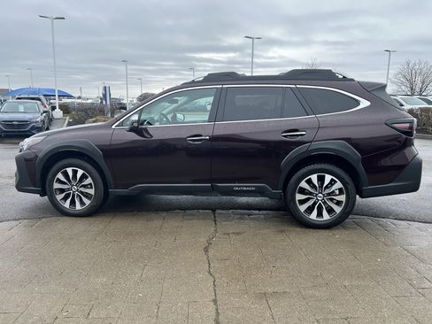 Used 2023 Subaru Outback Touring XT image 4