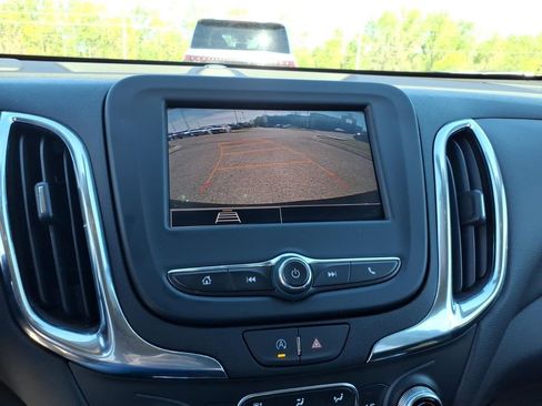 Used 2024 Chevrolet Equinox LT w/ LPO, Floor Liner Package FWD image 12