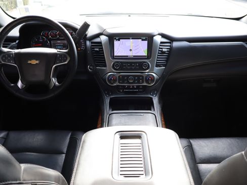Used 2019 Chevrolet Tahoe Premier image 17