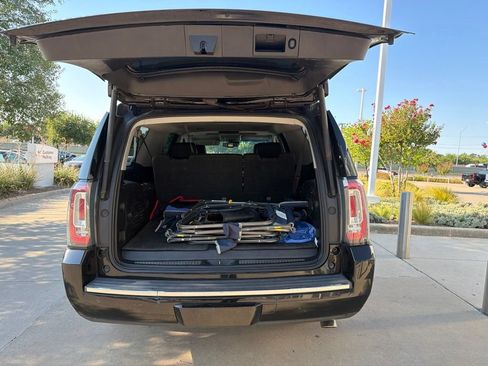 Used 2020 GMC Yukon XL Denali w/ Denali Ultimate Package AWD/4WD image 16