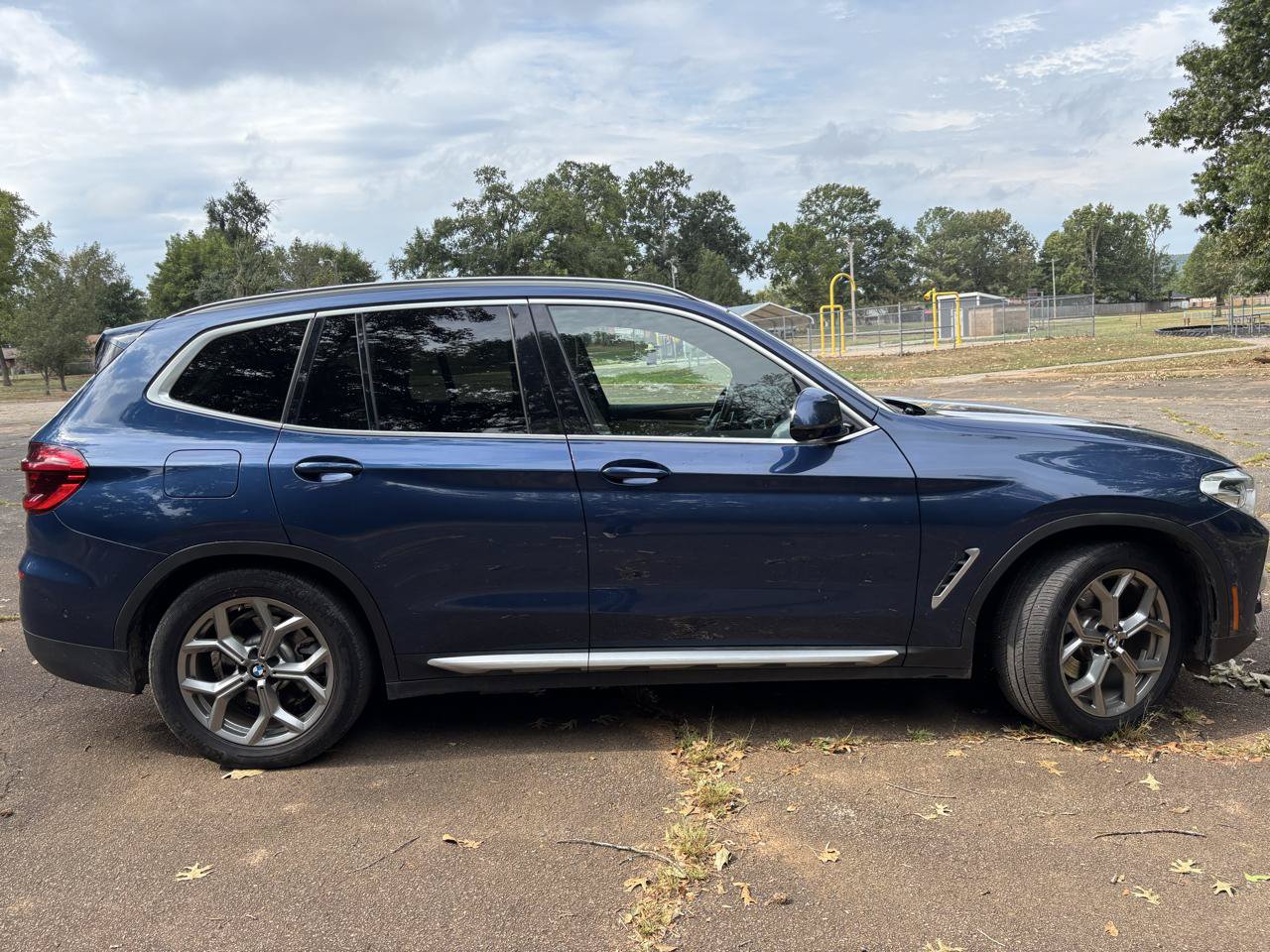 Used 2021 BMW X3 xDrive30e w/ Convenience Package AWD/4WD image 1