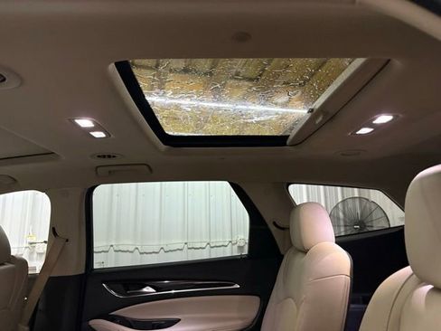 Used 2020 Buick Enclave Essence w/ Sound and Sites Package FWD image 25