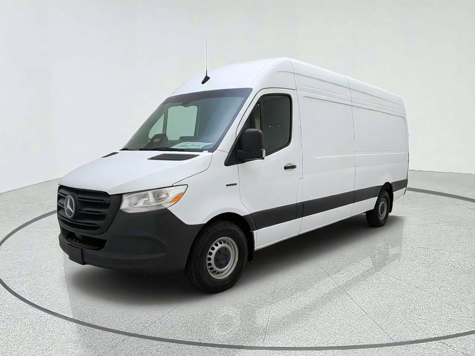 New 2025 Mercedes-Benz eSprinter 170 Cargo image 1