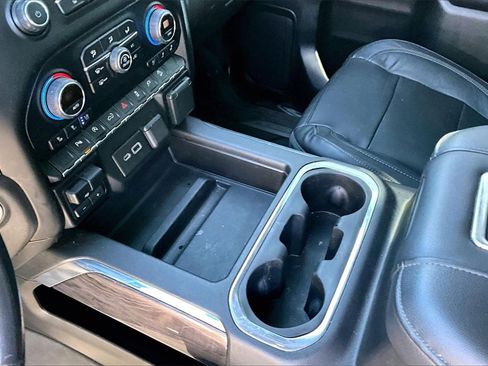 Used 2019 Chevrolet Silverado 1500 LTZ w/ LTZ Plus Package image 16