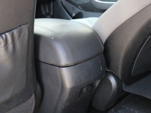 Used 2015 Hyundai Santa Fe Sport FWD image 21