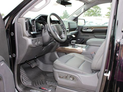 New 2026 Chevrolet Silverado 1500 LT Trail Boss w/ LT Trail Boss Premium Package AWD/4WD image 12