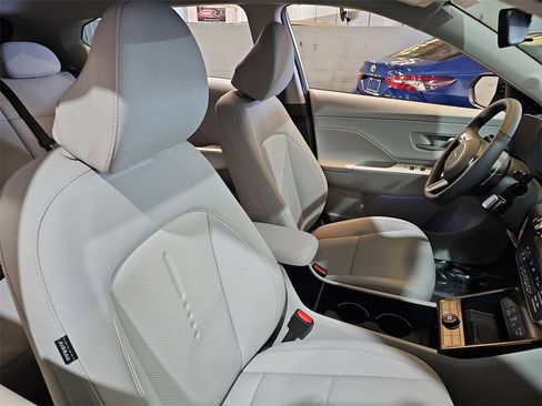 New 2026 Hyundai Kona SEL Premium image 10