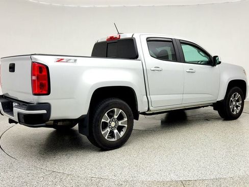 Used 2019 Chevrolet Colorado Z71 AWD/4WD image 5