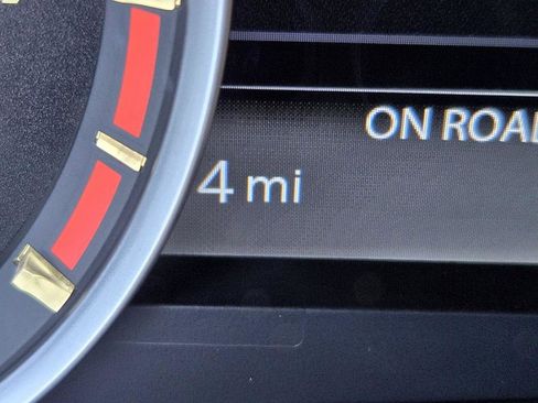 New 2026 Nissan Frontier SV image 18