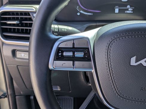 Used 2025 Kia Telluride EX X-Line AWD/4WD image 18