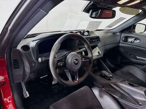 Used 2024 Nissan Z NISMO w/ Floor Mat Package RWD image 11